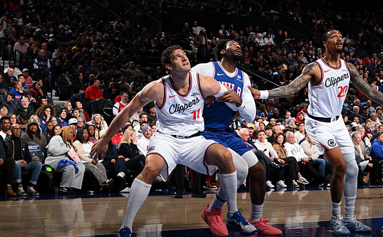 鹈鹕鏖战快船，布伦森状态火热